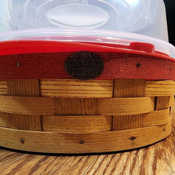Vintage Peterboro Entertainment Basket with Handles, Chip & Dip Tray - Picture 3 of 12